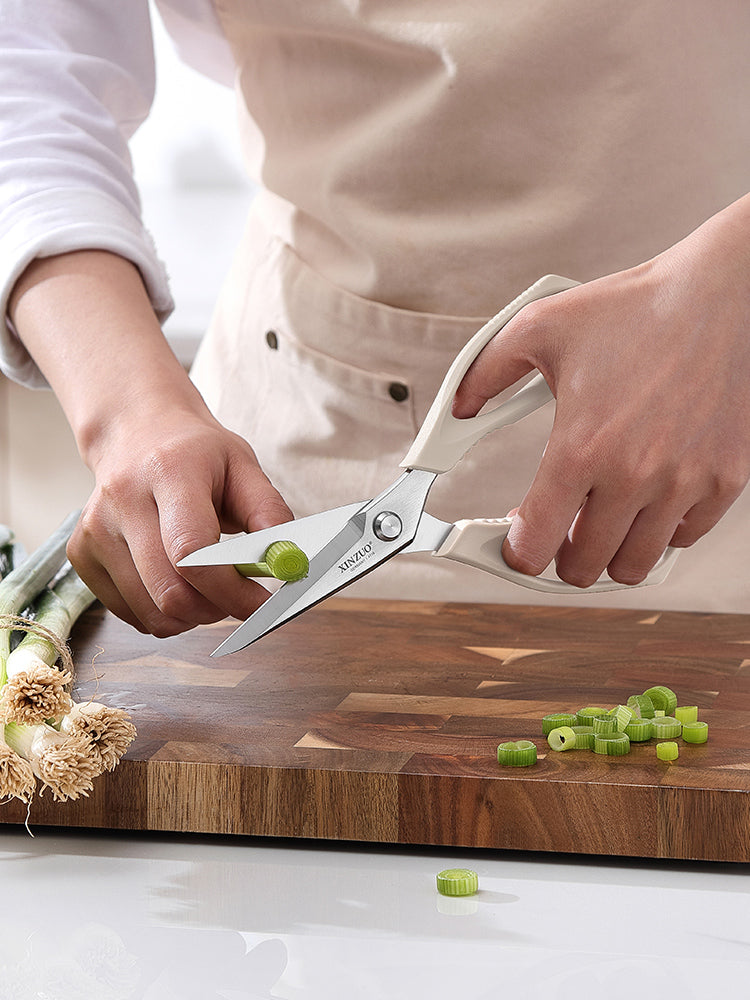XINZUO 5 Colors Magnetic Kitchen Scissors with Fridge Storage – German 1.4116 Molybdenum-Vanadium Steel, Multi-Purpose